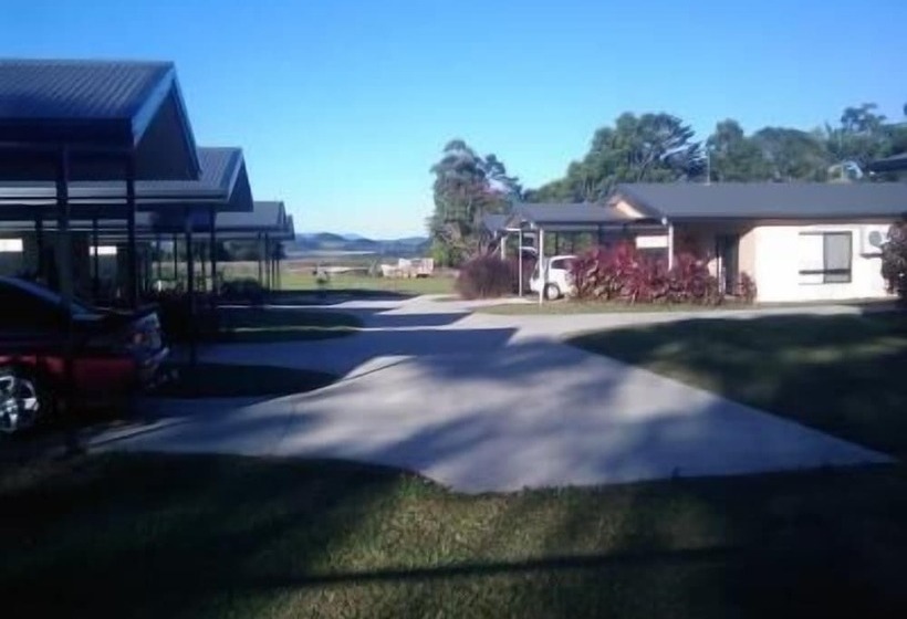 호텔 Atherton Holiday Park