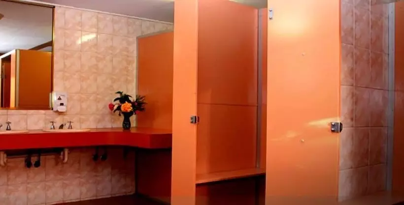 Hotelli Atherton Holiday Park