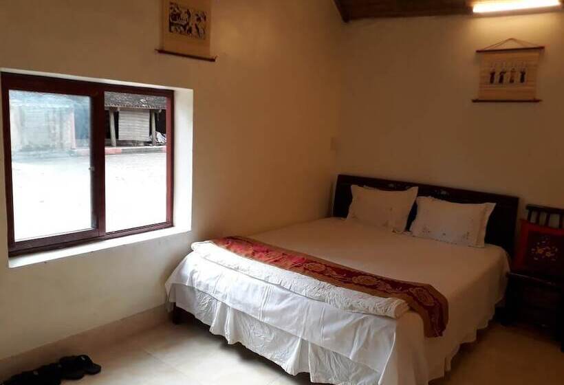 هتل Vietnamese Ancient Village