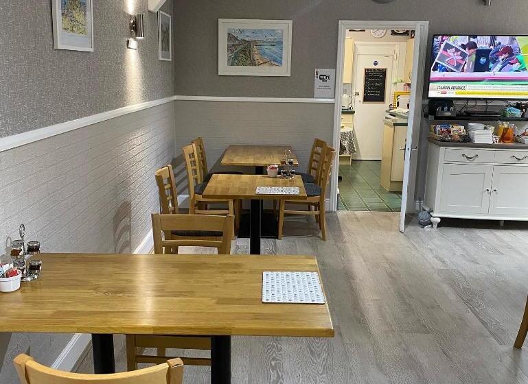 膳宿费 Inglewood Guest House