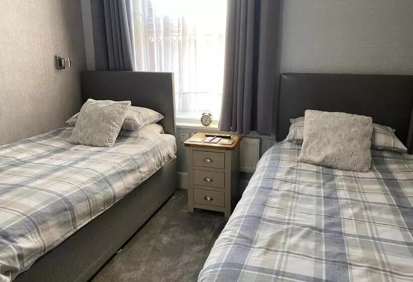 Majatalo Inglewood Guest House