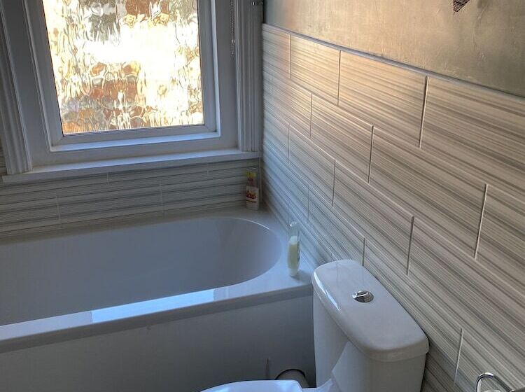 膳宿费 Inglewood Guest House