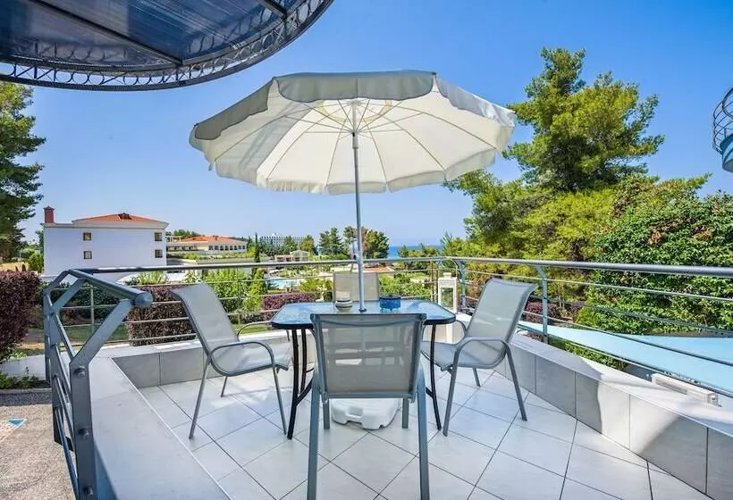 Aegean Residence   F & B Summer Collection
