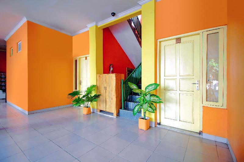 הוסטל Paramon Mancasan By Oyo Rooms