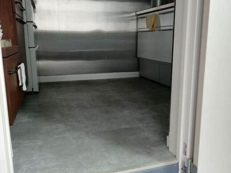 B&b Surf Rider   Hostel