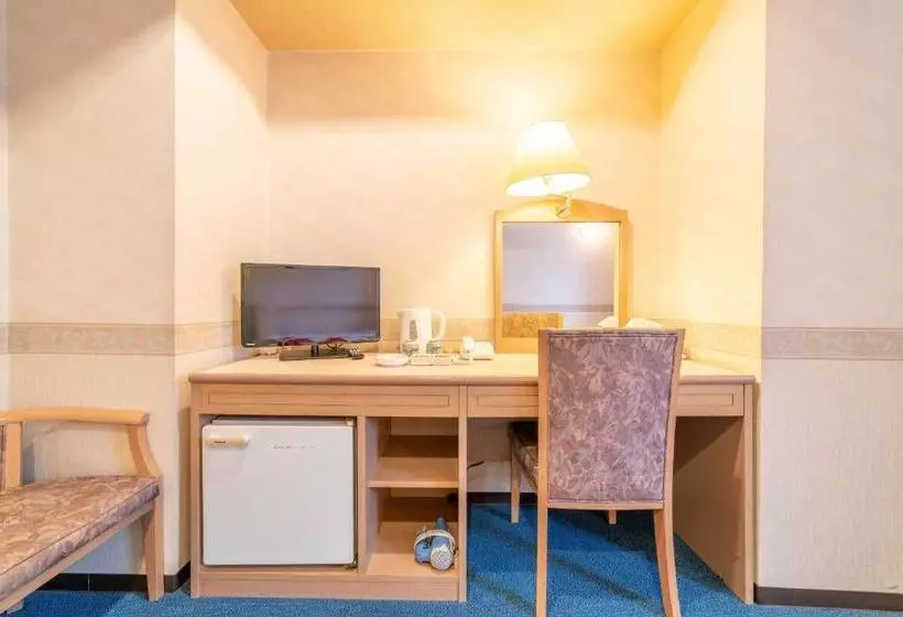 Business Hotel Nishiura Yokkaichi