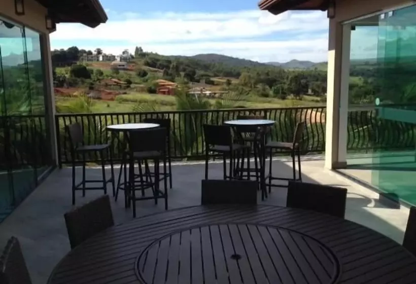 مسافرخانه Pousada Kanto Suites & Spa