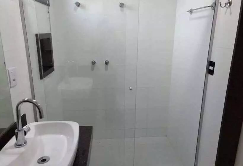مسافرخانه Pousada Kanto Suites & Spa