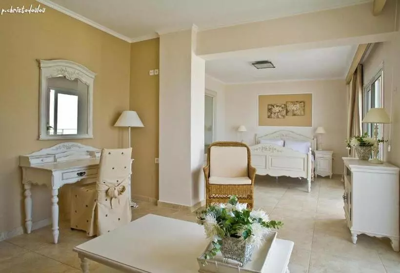 هتل Astron Princess