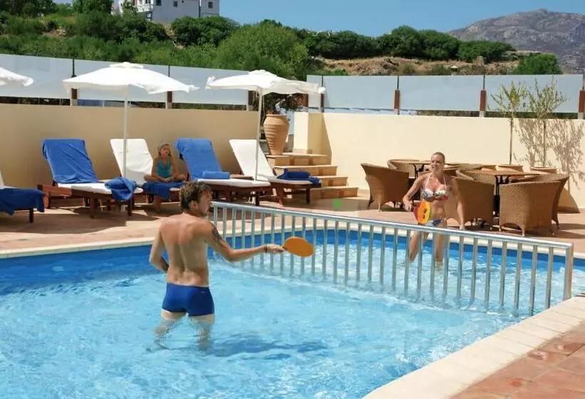 هتل Astron Princess