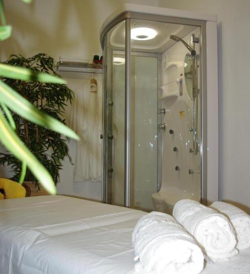 בית מלון כפרי Astron Princess