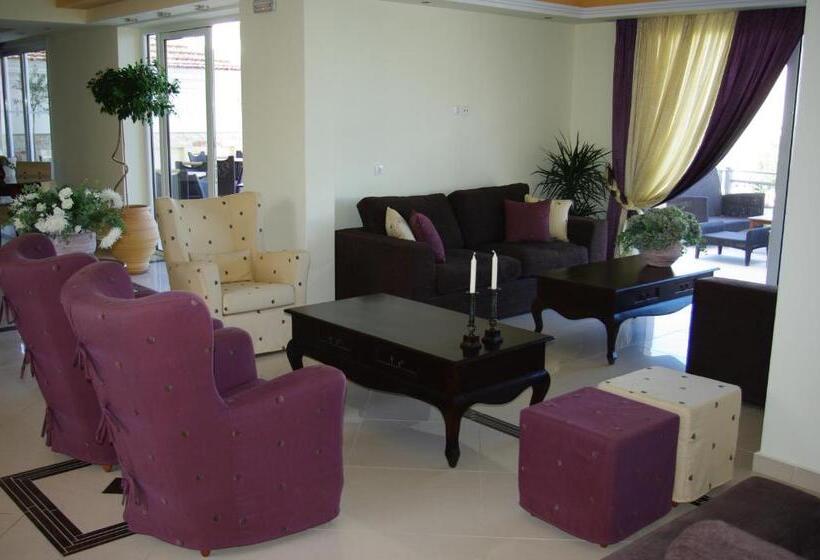 בית מלון כפרי Astron Princess