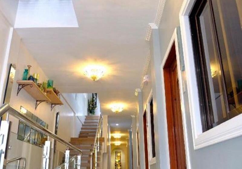 Hotelli Blue Waters Inn Coron Palawan