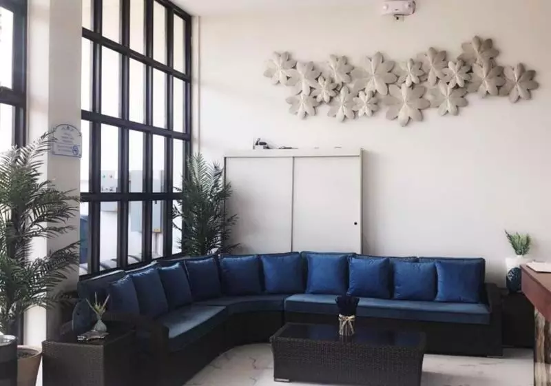 ホテル Blue Waters Inn Coron Palawan
