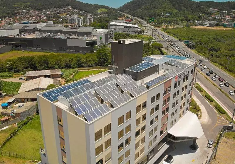 Hotelli Intercity Portofino Florianopolis