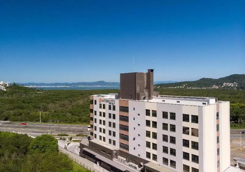 Hotelli Intercity Portofino Florianopolis