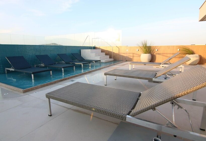 Hotel Samba Cabo Frio