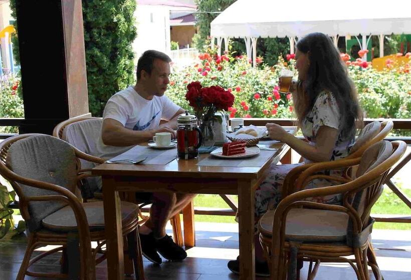 هتل Talisman Village