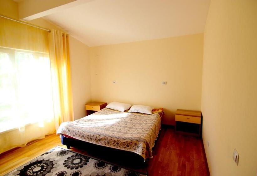 هتل Talisman Village