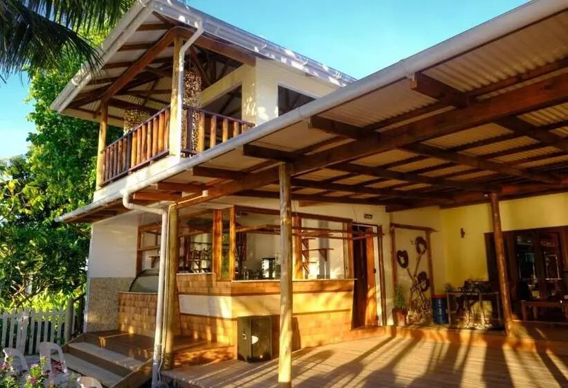 Hyde Tide Guesthouse