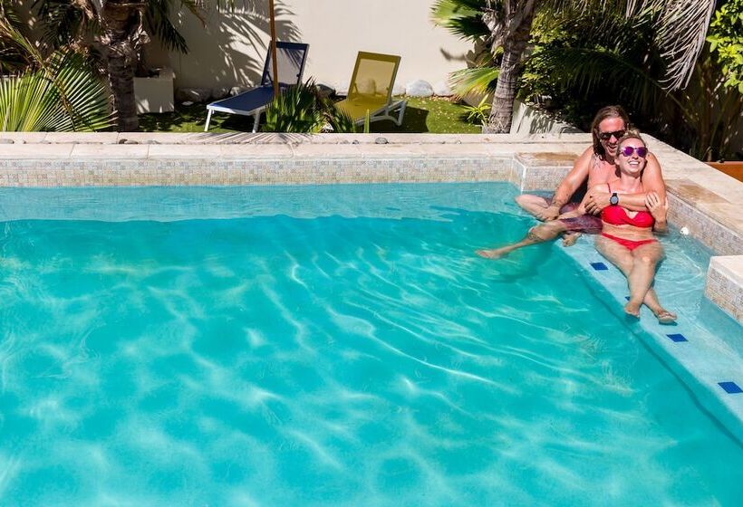 Little Jungle Apartments Aruba