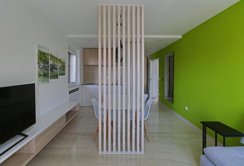 Magic Stone Apartments