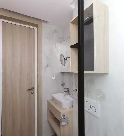 Magic Stone Apartments