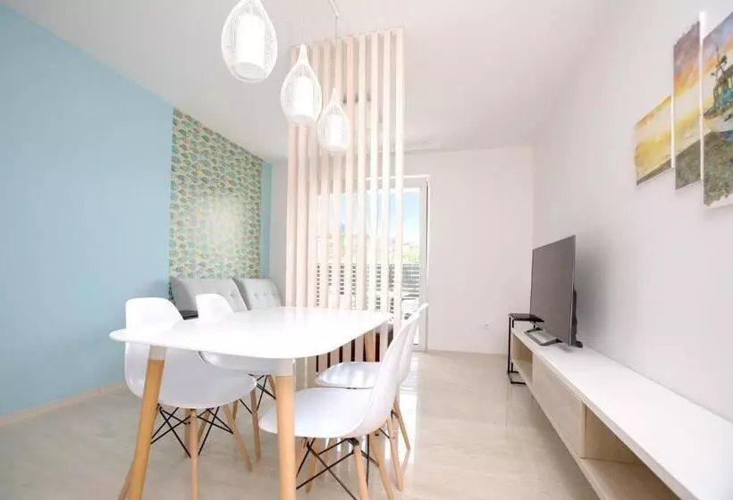 Magic Stone Apartments