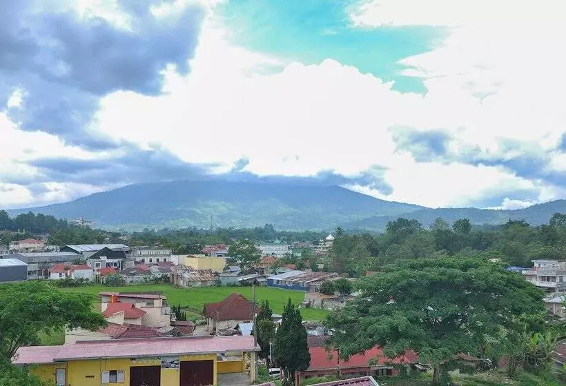 Majatalo Sanjaya Homestay Syariah By Oyo Rooms
