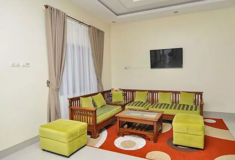Majatalo Sanjaya Homestay Syariah By Oyo Rooms