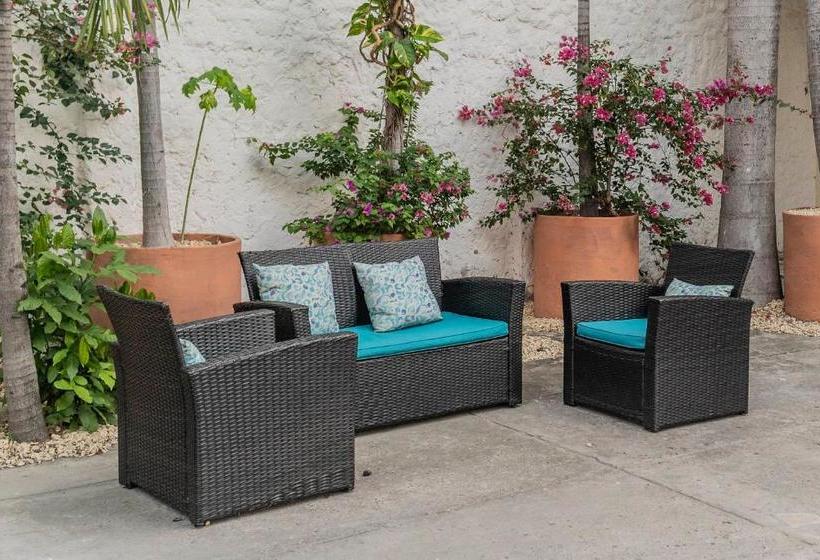 El Castillo Del Marques By Biscanna Hostels