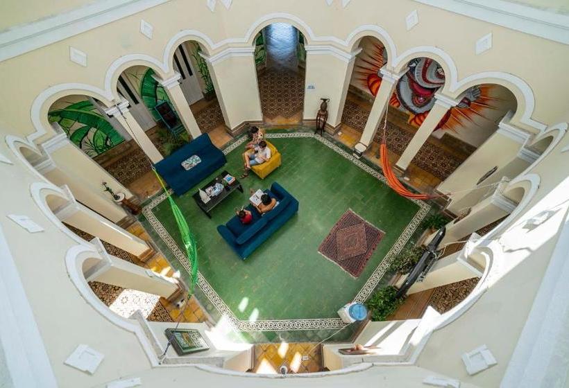 El Castillo Del Marques By Biscanna Hostels