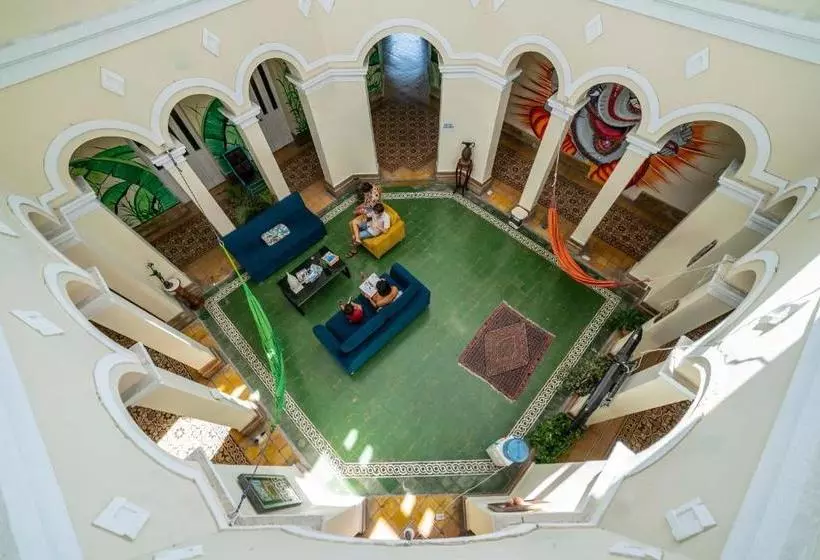 El Castillo Del Marques By Biscanna Hostels