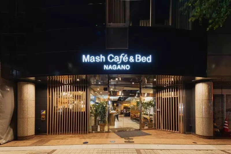 ユースホステル Mash Cafe & Bed Nagano