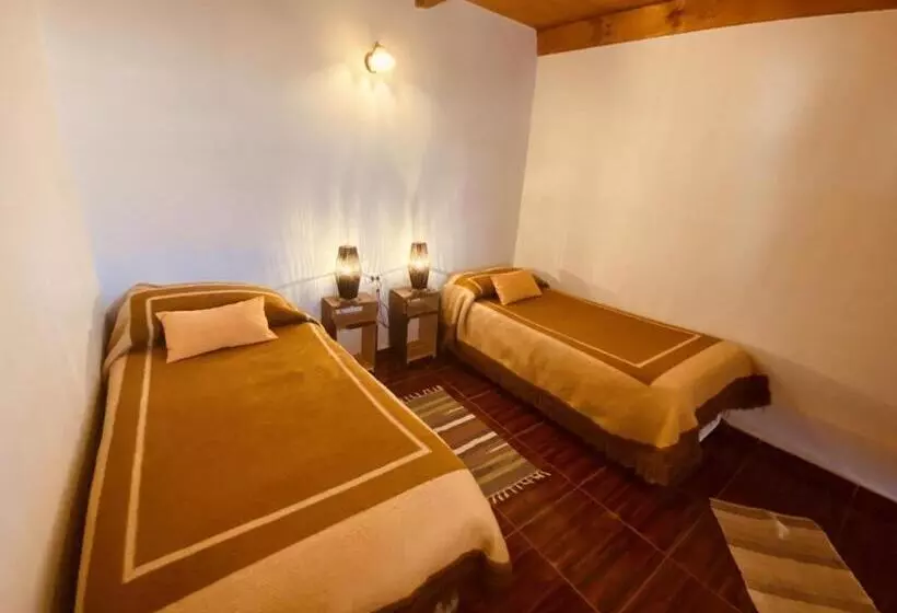 Hostal Katari