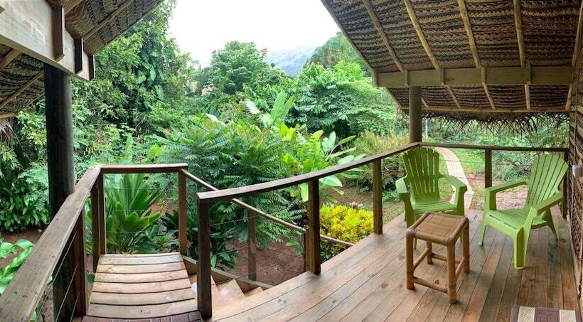 هتل Pension Tupuna