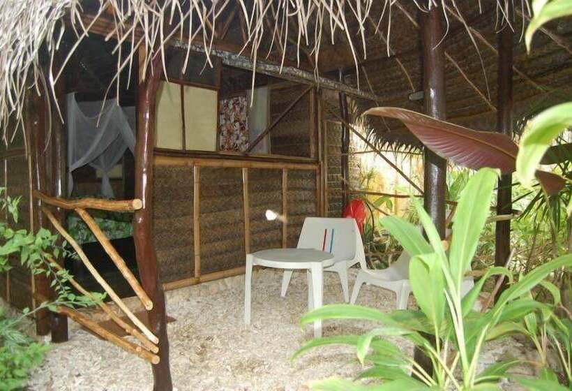 هتل Pension Tupuna