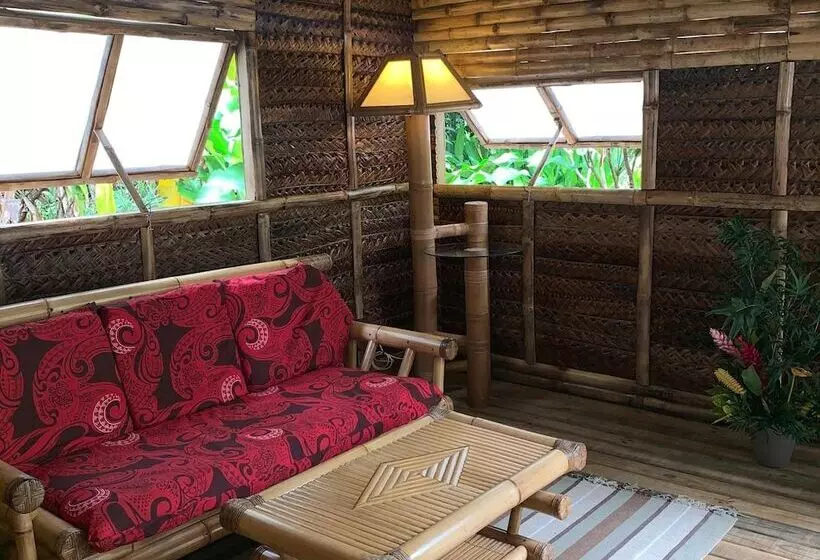 هتل Pension Tupuna