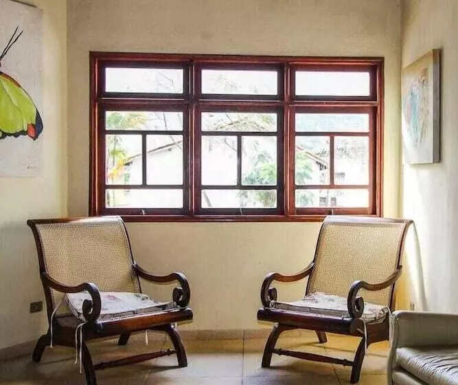 Hotelli Pousada Doce Villa