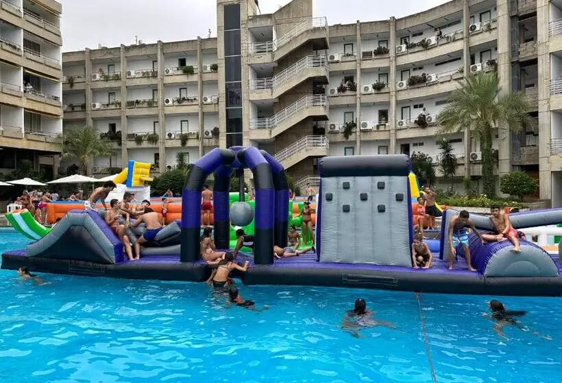 St Paul Resort