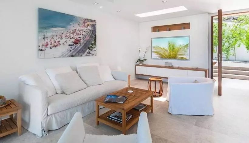 Villa Palm