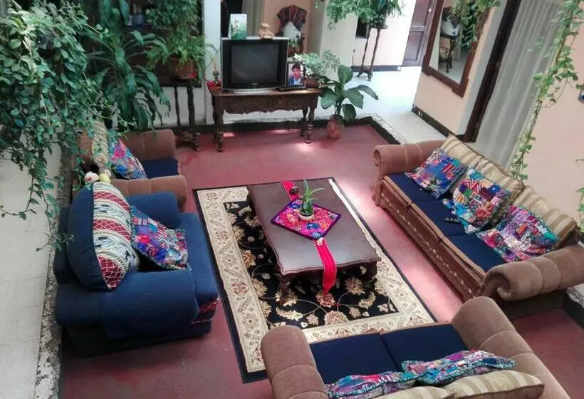 تختخواب و صبحانه Casa De Leon