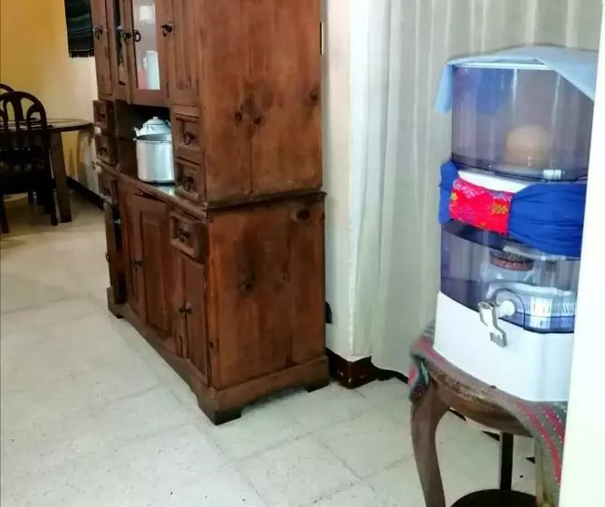 تختخواب و صبحانه Casa De Leon