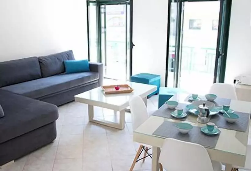 Geo Holidays Studios