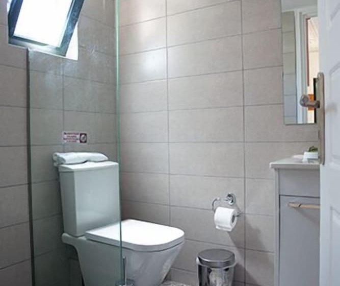 Geo Holidays Studios