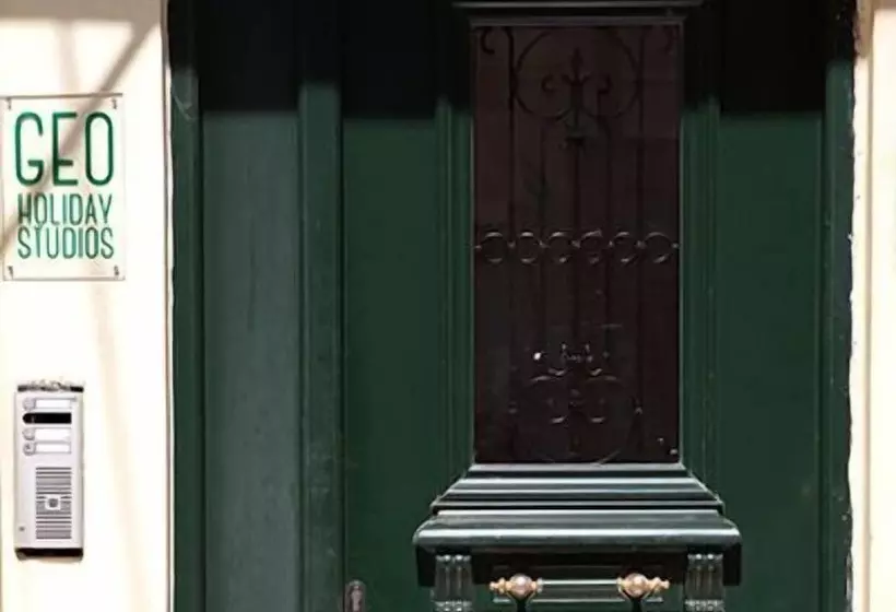 Geo Holidays Studios