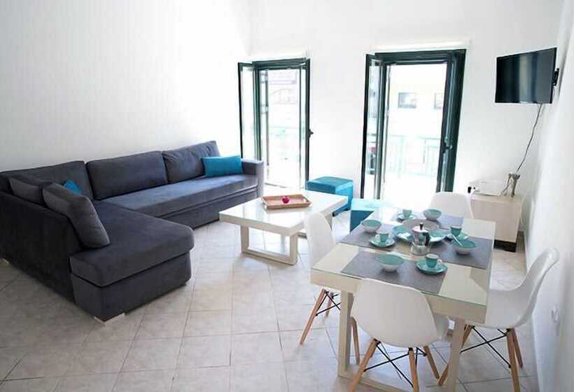 Geo Holidays Studios