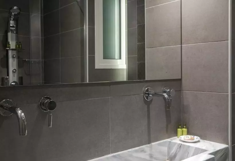ホテル Ad Athens Luxury Rooms & Suites