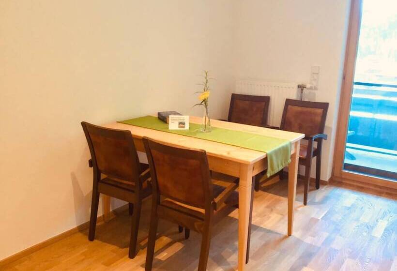 Hotel Almhof Lässer