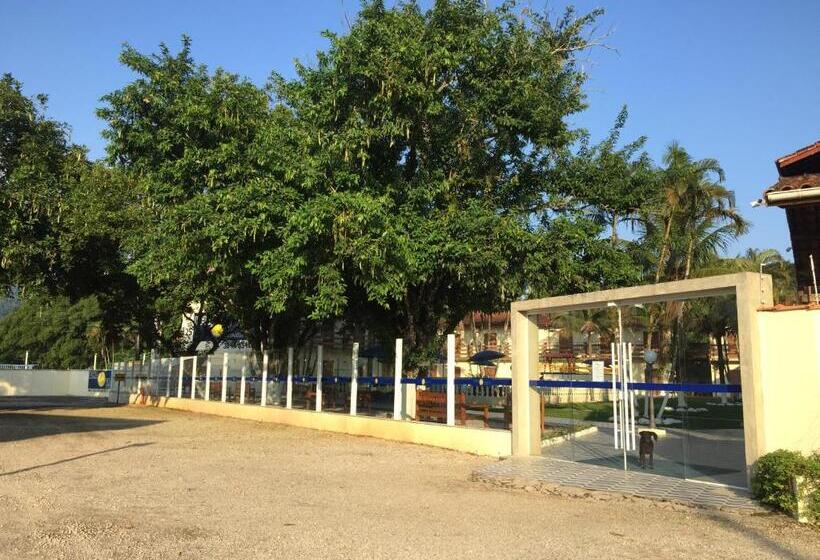 هتل Pousada Ilha Vitoria